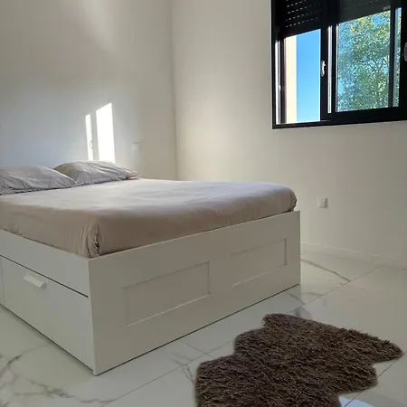 Jenna Villa *
