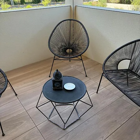 Jenna Villa Plaissan