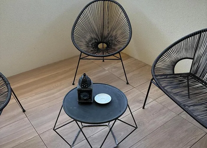 Jenna Villa Plaissan